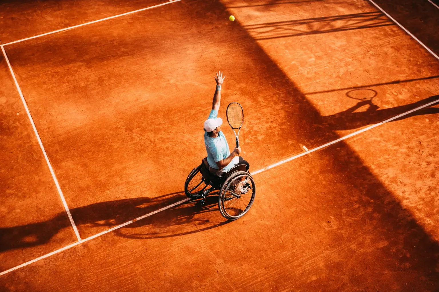Teren i oprema za tenis u kolicima
